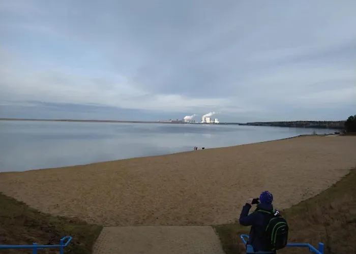 Breeze Retreat, 船屋 *